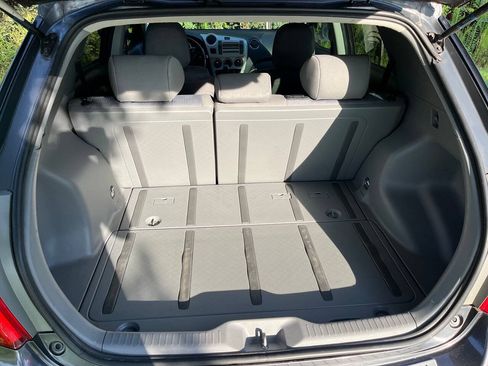 Used 2009 Toyota Matrix w/ PWR Pkg FWD image 10