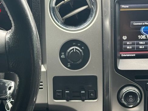 Used 2014 Ford F150 FX4 w/ Equipment Group 402A Luxury AWD/4WD image 13