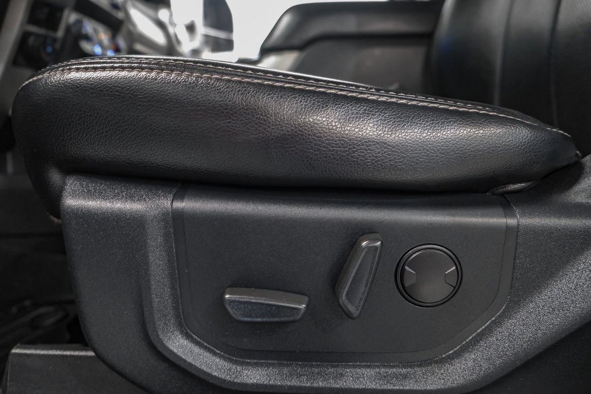 Used 2021 Ford F450 Lariat w/ Lariat Ultimate Package AWD/4WD image 34