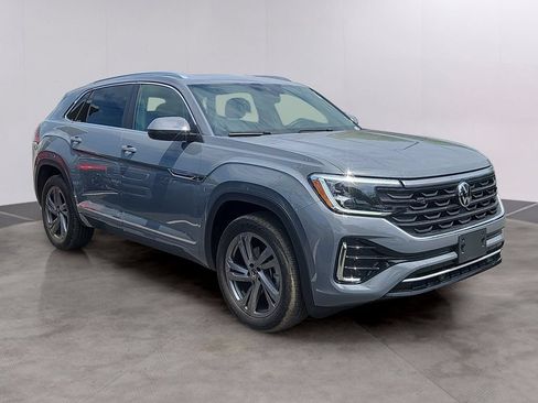 Used 2024 Volkswagen Atlas Cross Sport SEL R-Line AWD/4WD image 3