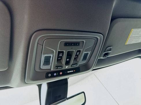 Used 2021 GMC Sierra 1500 Denali w/ Denali Ultimate Package image 36