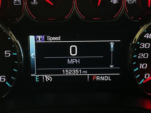 Used 2018 Chevrolet Silverado 1500 LT w/ All Star Edition image 35