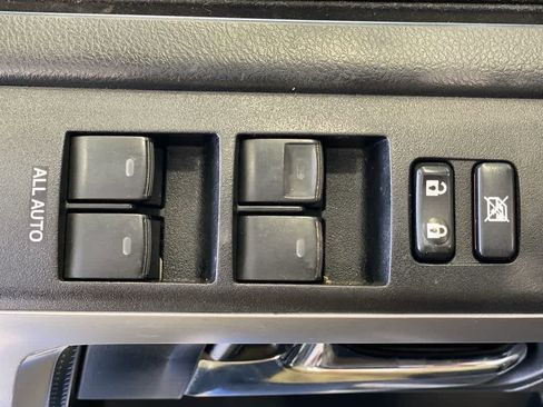 Certified 2019 Toyota 4Runner SR5 Premium AWD/4WD image 16