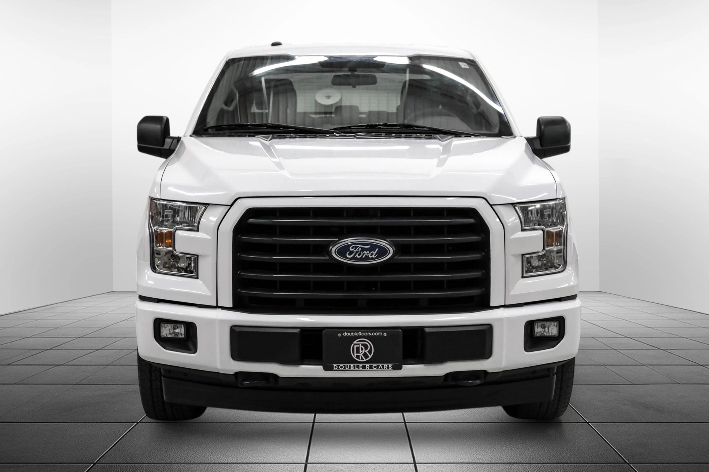 Used 2017 Ford F150 XL w/ Equipment Group 101A Mid AWD/4WD image 5