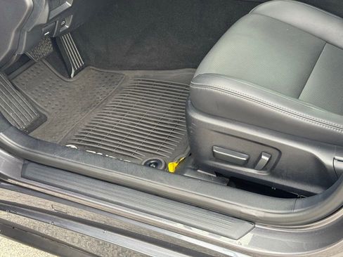 Certified 2024 Lexus IS 300 w/ Comfort Package image 22