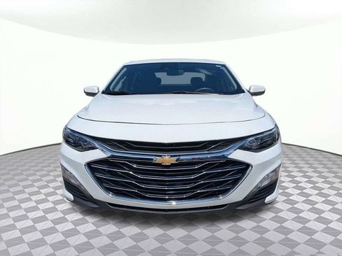Used 2024 Chevrolet Malibu LT FWD image 9