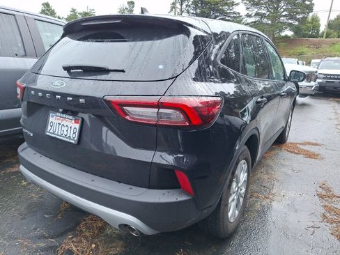 Used 2025 Ford Escape Active image 5