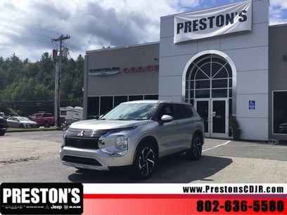 Used 2024 Mitsubishi Outlander SE Black Edition