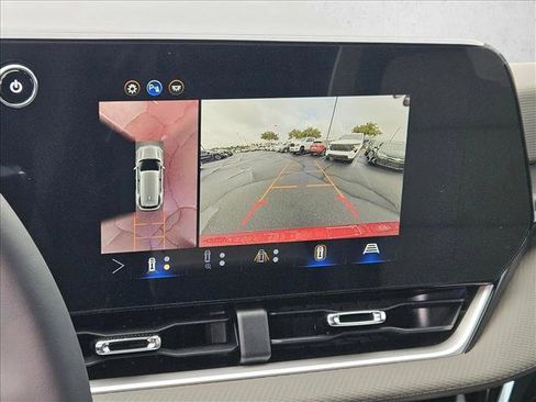 New 2026 Chevrolet Equinox LT w/ Convenience Package II image 13