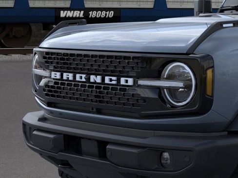New 2025 Ford Bronco Outer Banks image 19