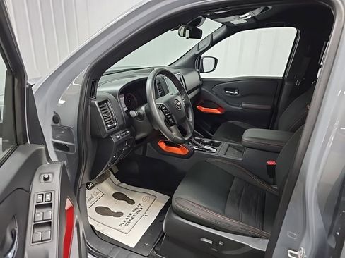 Used 2023 Nissan Frontier PRO-4X w/ Pro Convenience Package image 28