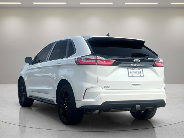 Certified 2022 Ford Edge ST-Line w/ Class II Trailer Tow Package AWD/4WD image 5