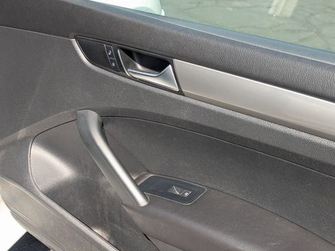 Used 2014 Volkswagen Passat 1.8T image 29