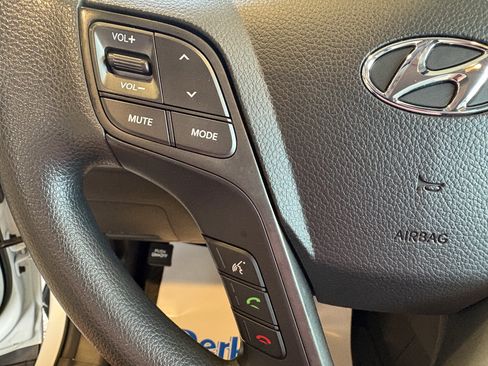 Used 2018 Hyundai Santa Fe Sport FWD image 13