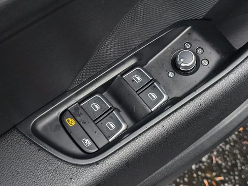 Used 2016 Audi A3 2.0T Premium w/ Audi MMI Navigation Plus image 28