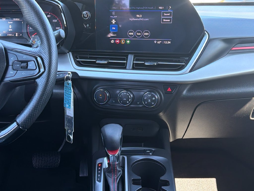 Used 2024 Chevrolet Trax RS w/ Driver Confidence Package FWD image 18