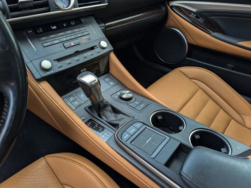Used 2017 Lexus RC 350 AWD image 19