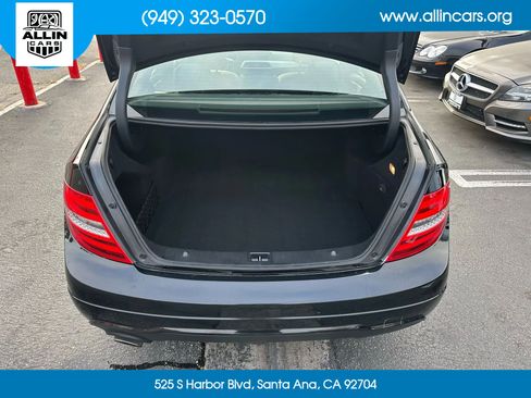 Used 2013 Mercedes-Benz C 250 Sedan image 14