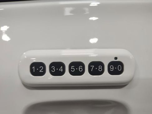 Used 2024 Ford Ranger Raptor image 9