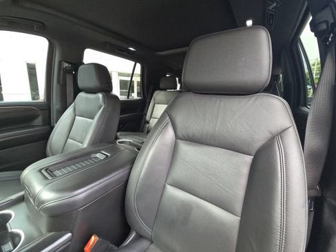 Used 2021 Chevrolet Tahoe Z71 AWD/4WD image 25