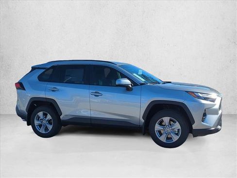 New 2025 Toyota RAV4 XLE image 4
