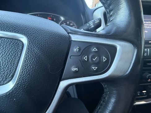 Used 2019 GMC Terrain SLT image 21