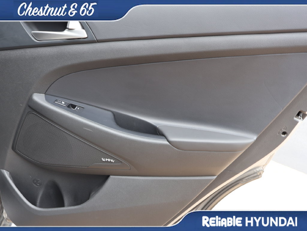 Used 2021 Hyundai Tucson Ultimate w/ Cargo Package AWD/4WD image 11