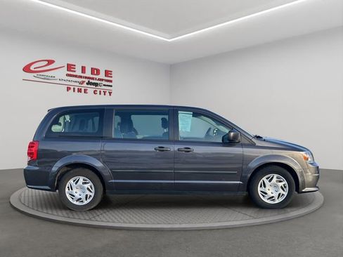 Used 2015 Dodge Grand Caravan American Value Package image 7