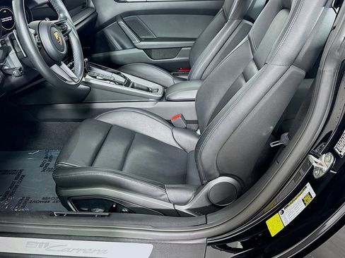 Used 2020 Porsche 911 Carrera image 21