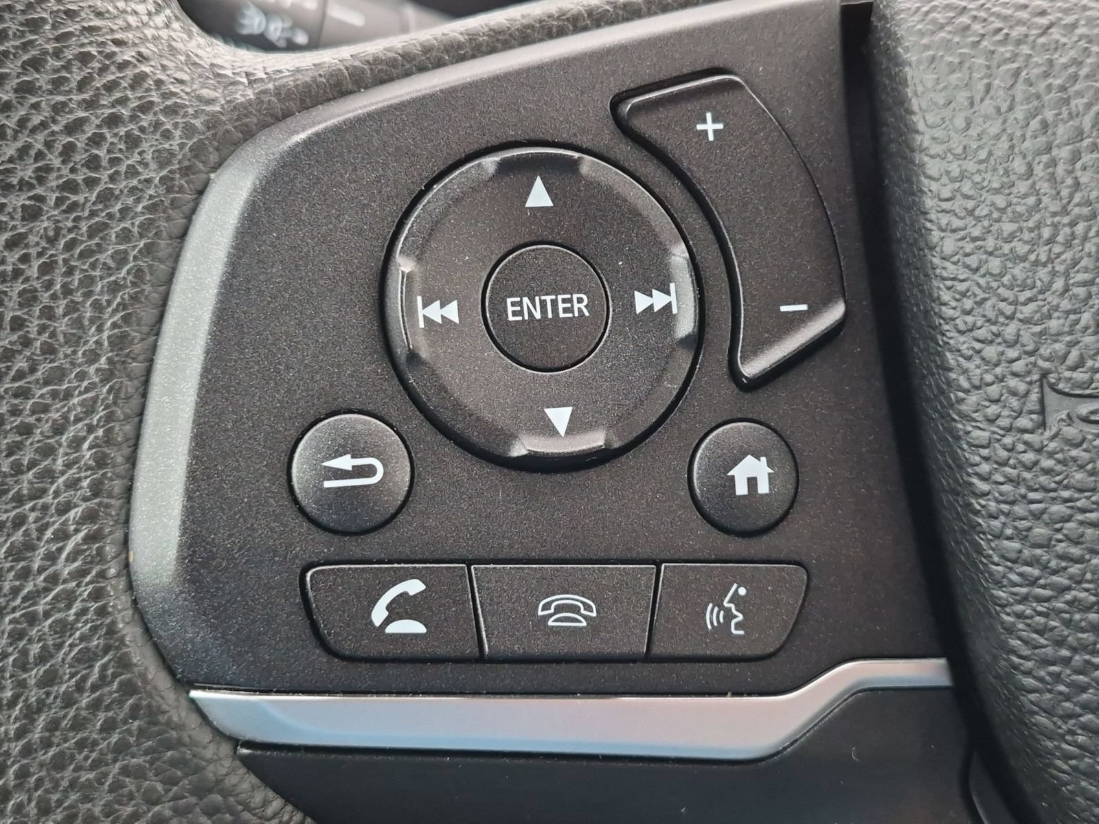 Used 2021 Honda Pilot EX image 18