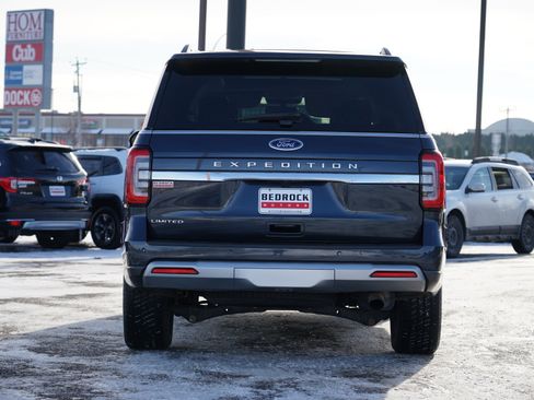 Used 2022 Ford Expedition Limited image 4