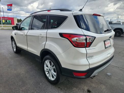 Used 2018 Ford Escape SEL image 5