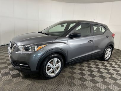 Used 2020 Nissan Kicks S