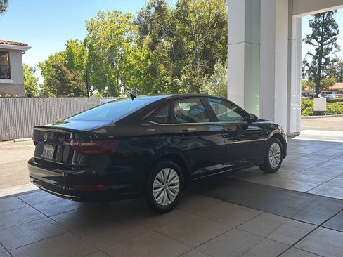Used 2019 Volkswagen Jetta S w/ Driver Assistance Package FWD image 6