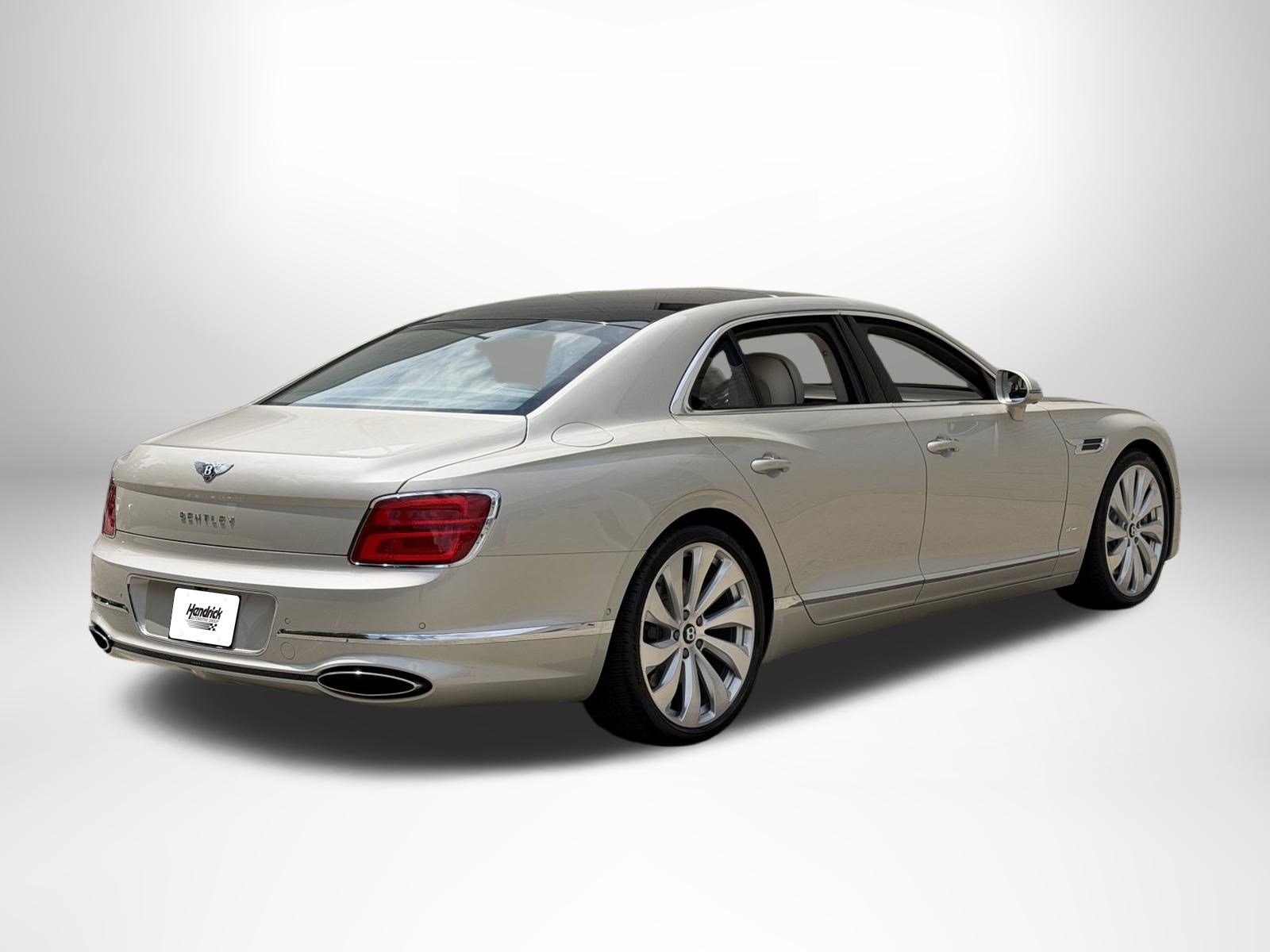Used 2026 Bentley Flying Spur V8 AWD/4WD image 7