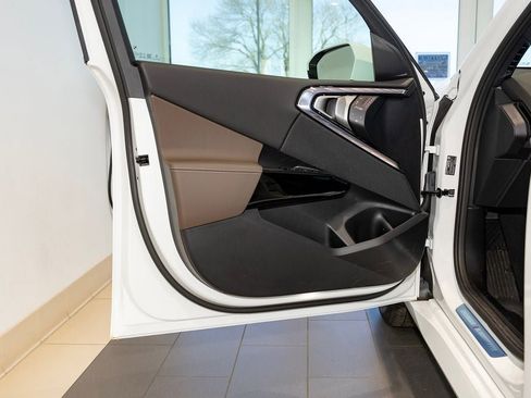 New 2026 BMW X3 xDrive30 w/ M Sport Package image 12