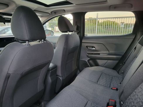 New 2026 Nissan Kicks SV w/ SV Premium Package FWD image 5
