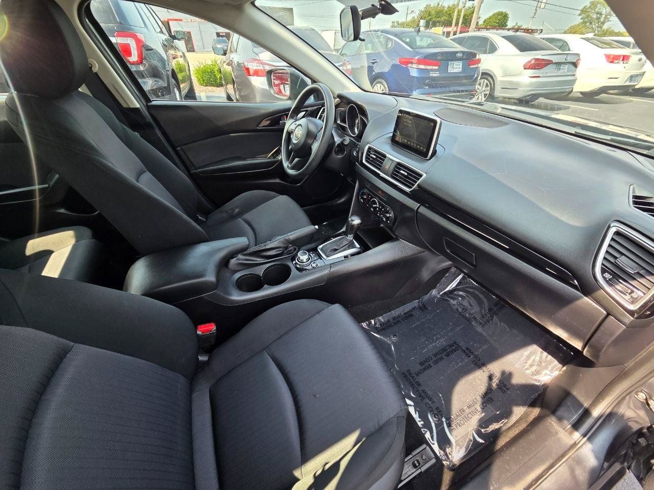 Used 2015 MAZDA MAZDA3 i Sport FWD image 18