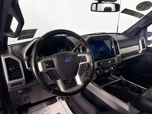 Used 2022 Ford F350 Lariat w/ Lariat Ultimate Package image 9