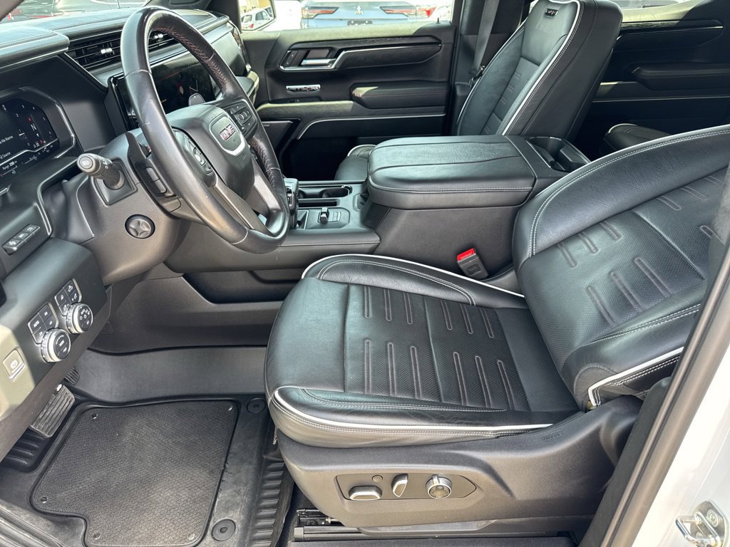 Used 2024 GMC Sierra 1500 AT4X AWD/4WD image 23