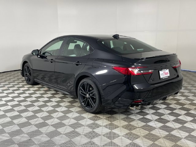 New 2026 Toyota Camry Hybrid w/ Multimedia Upgrade Package AWD/4WD image 8