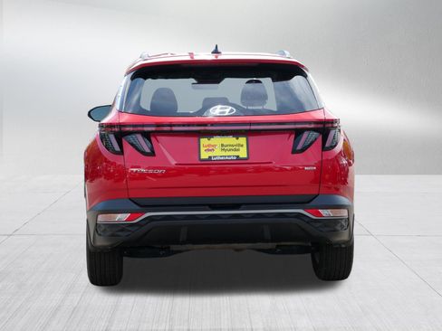 Certified 2022 Hyundai Tucson SEL w/ Winter Package AWD/4WD image 6