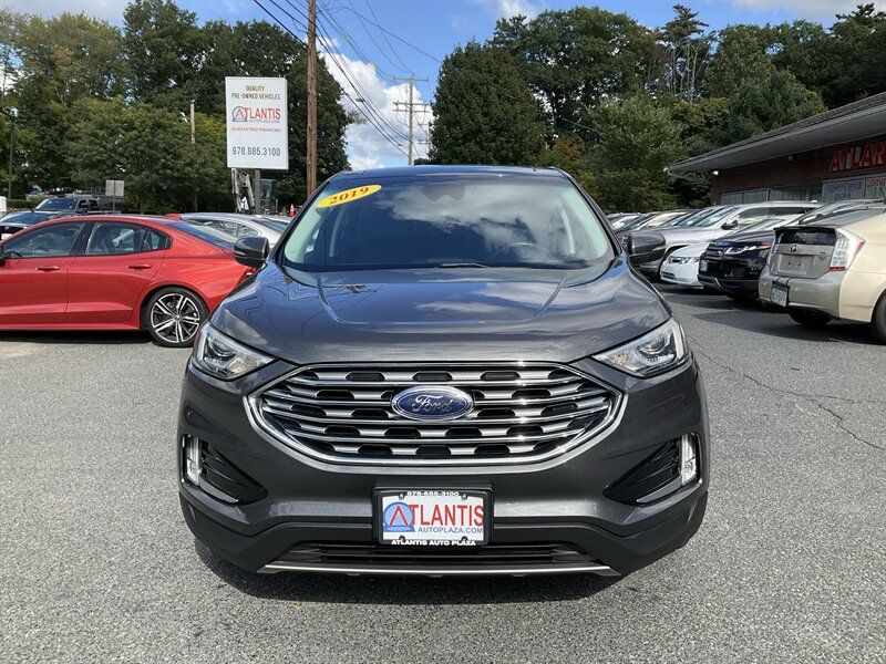 Used 2019 Ford Edge SEL w/ Equipment Group 201A AWD/4WD image 2