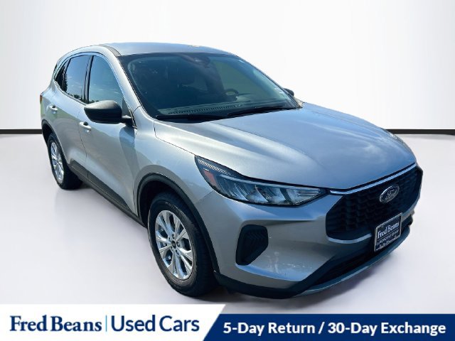 Certified 2023 Ford Escape Active AWD/4WD image 1