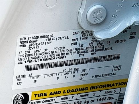 Used 2024 Ford Expedition Limited image 35