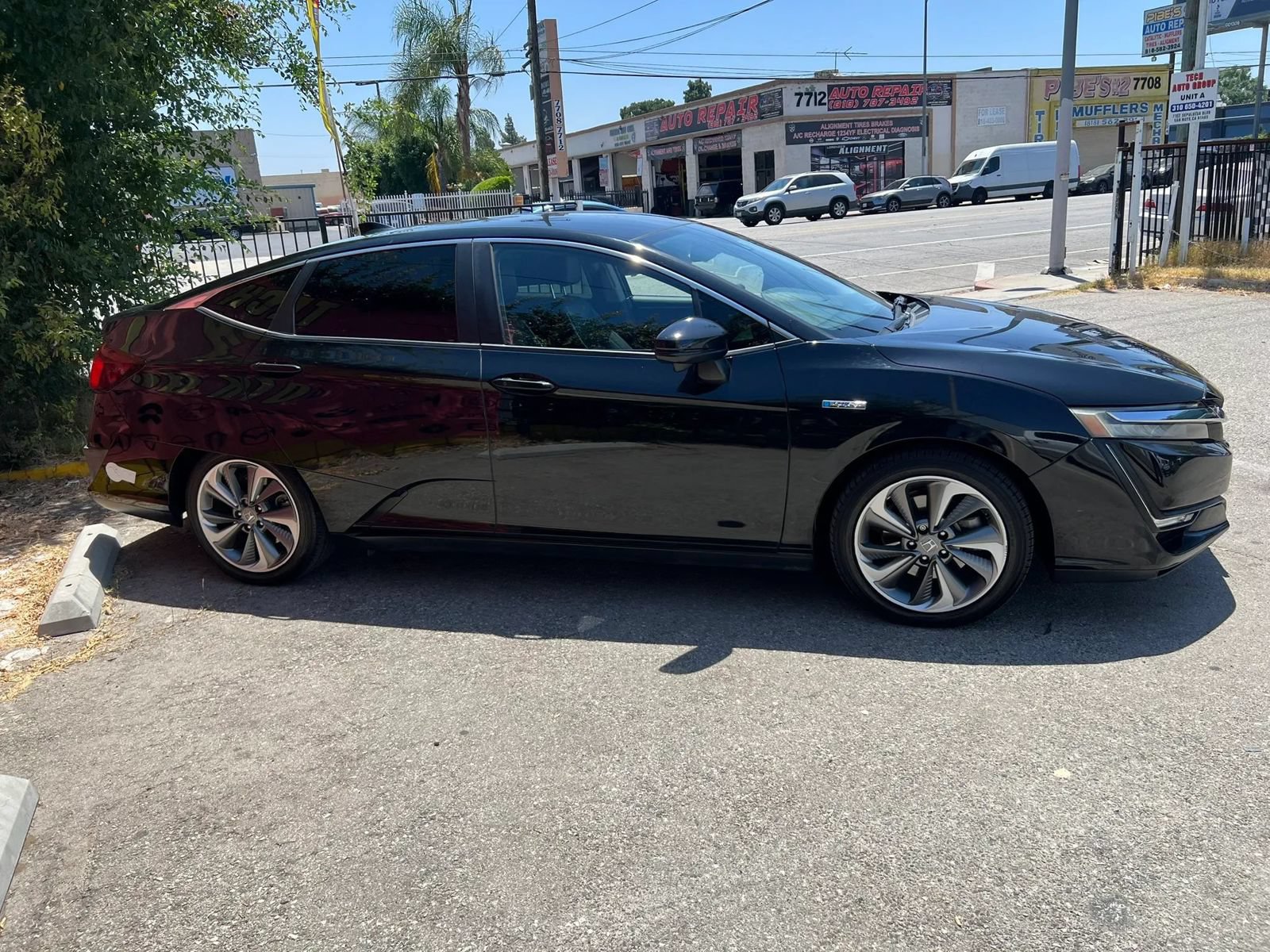 Used 2018 Honda Clarity Plug-In Hybrid image 4