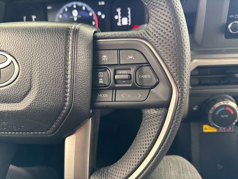 Certified 2025 Toyota Tacoma SR5 image 20