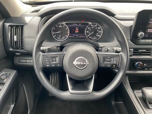 Certified 2023 Nissan Pathfinder S image 13