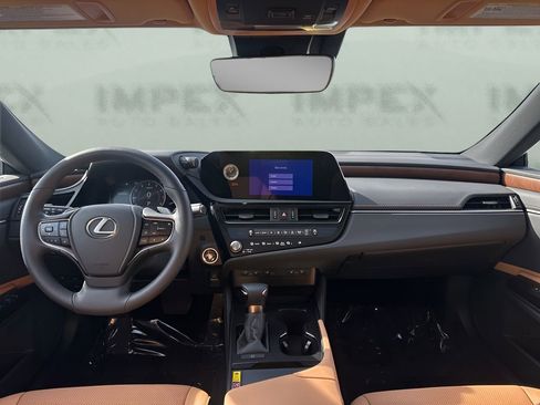Used 2025 Lexus ES 350 w/ Premium Package image 14