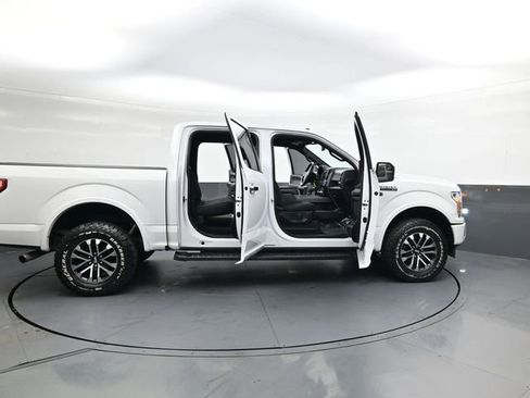 Used 2018 Ford F150 XLT w/ Equipment Group 301A Mid image 38